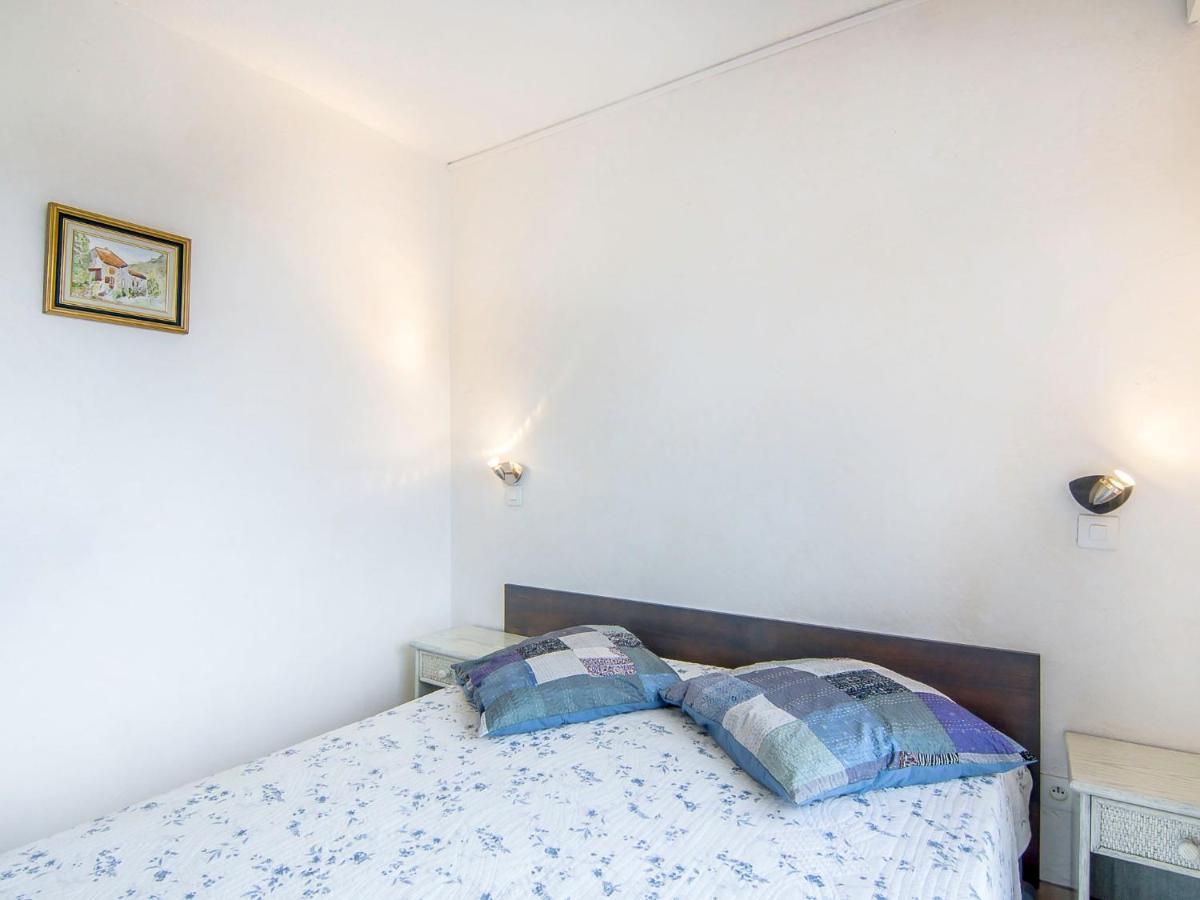 Apartment Eden Parc-4 By Interhome Saint-Tropez Exterior photo